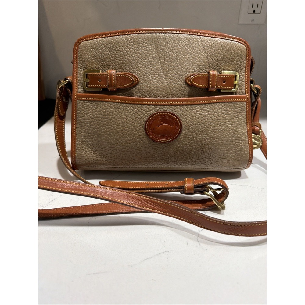 Vtg Dooney & Bourke Taupe All W Leather Pebbled Bag Crossbody Purse 7" X 10"